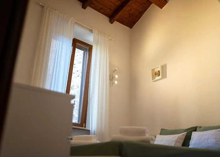 Apartman Sleeping In *
